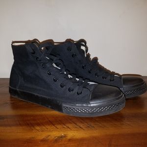 Only worn a couple times